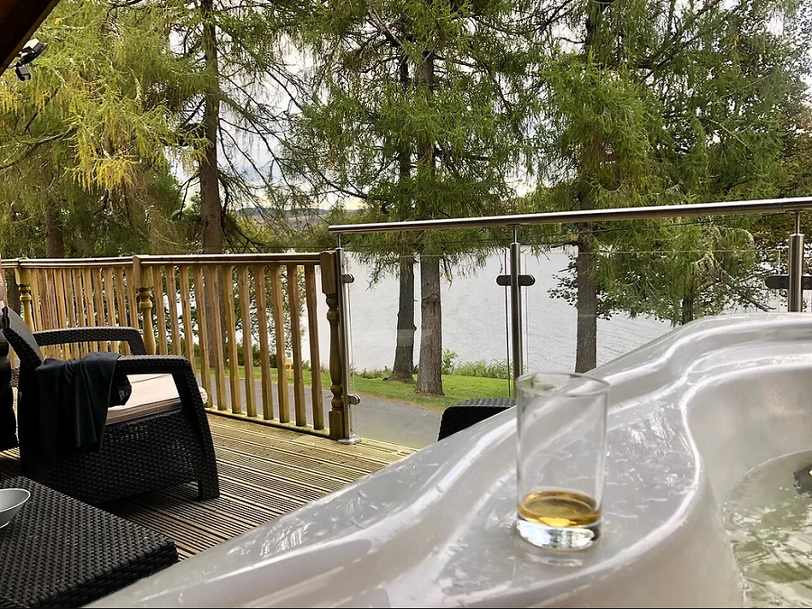 Loch Awe Argyll Lochside Lodge Hot Tub